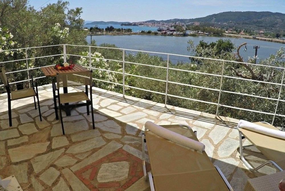 Ariadni Apartment Ksanemos